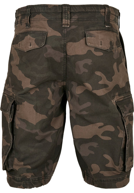 Tarnfarbene Cargo-Shorts.